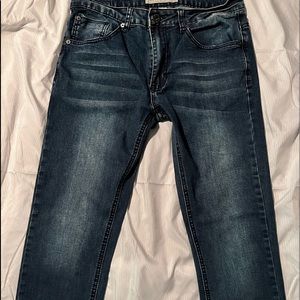 Colours Alexander Julian sz30